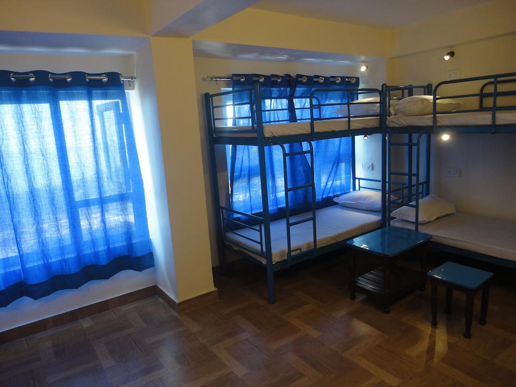 Bunkotel Мусори Стая снимка