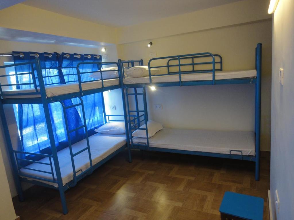 Bunkotel Мусори Екстериор снимка